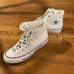 Converse Retro Chuck 70 High-top Sneaker. Women’s 7.5. Color: parchment.
